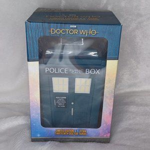 Doctor Who 13th Doctor TARDIS 6 1/2-Inch Titan Vinyl Figure Convention Exclusive